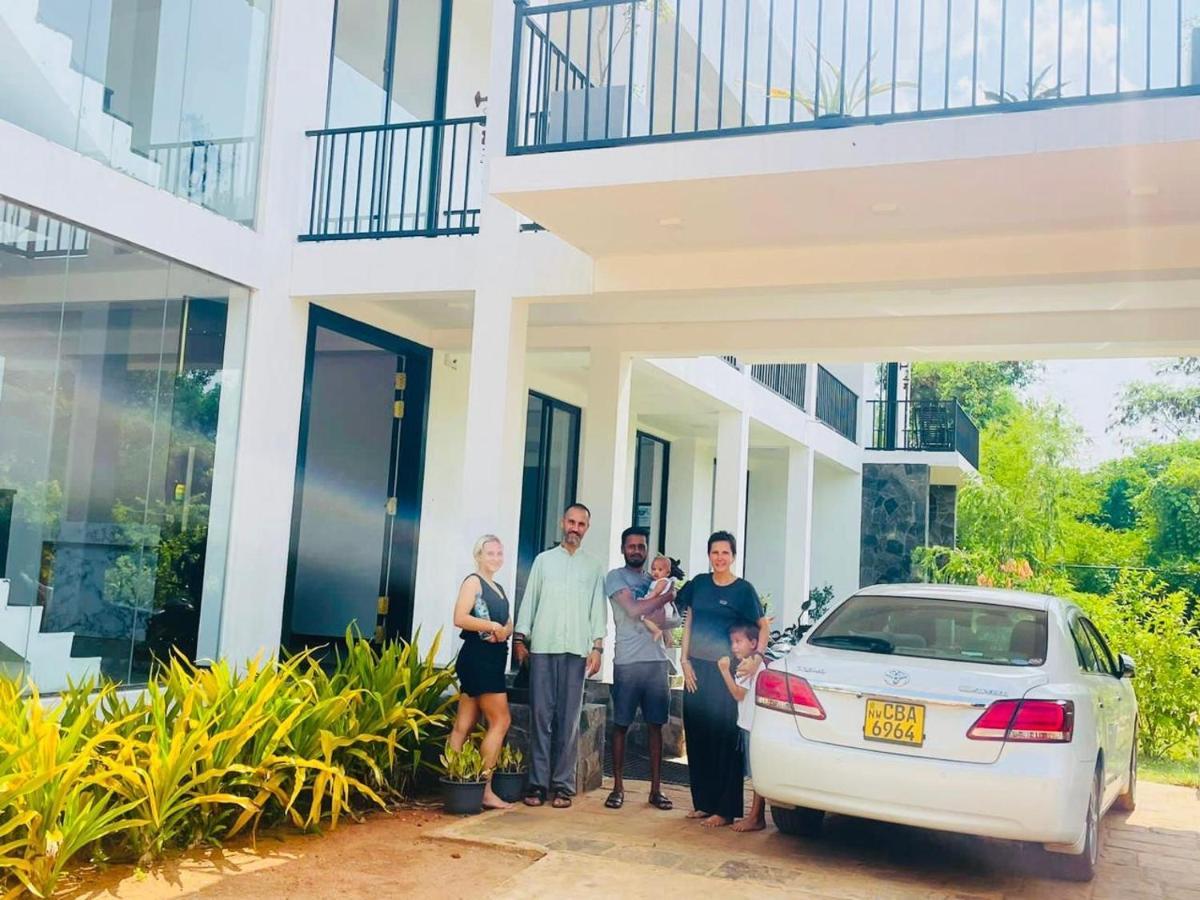 Black Mustang Hotel Dambulla Εξωτερικό φωτογραφία